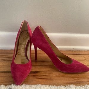 New Sam Edelman Magenta Pumps